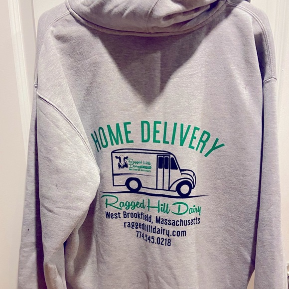 A brand new oversized sweatshirt! Supports a home-delivery farm good business. - Picture 3 of 4